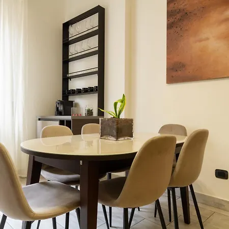 Apartment Stylish In Bocconi With Patio - Porta Romana