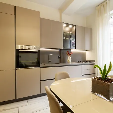 公寓 Stylish In Bocconi With Patio - Porta Romana