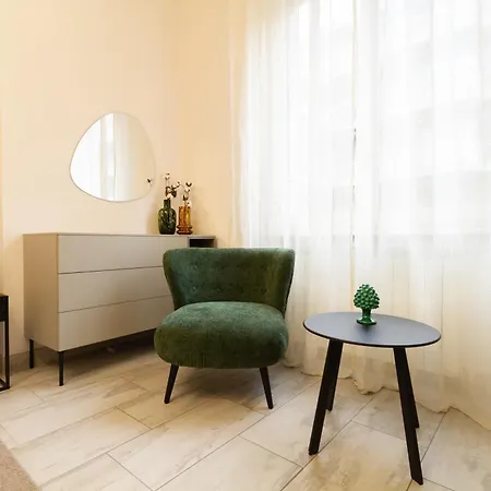 Stylish In Bocconi With Patio - Porta Romana 公寓